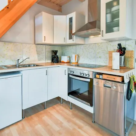 Garden Retreat Tatil Evi Gustow (Vorpommern-Rugen)